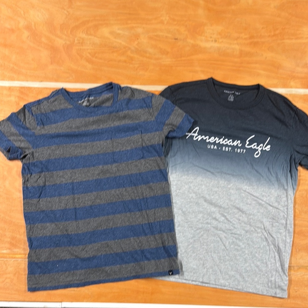 Mens American Eagle T Shirts Medium